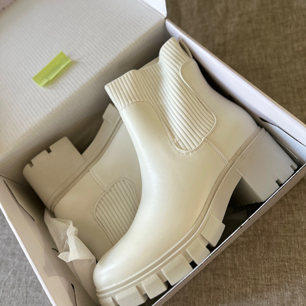 Elegant Cream Ankle Boots